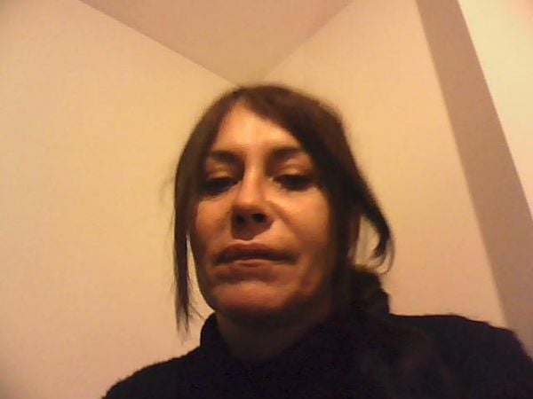 Mujer europea busca 880431